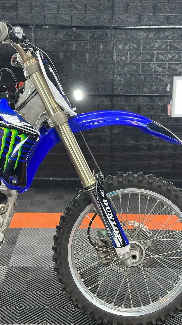 Acabado profesional en moto